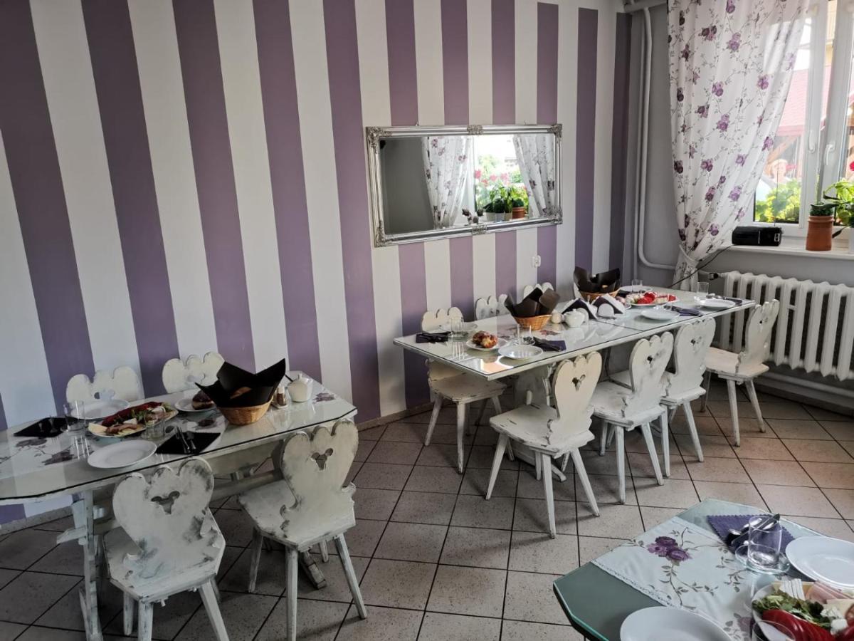 Pokoje Goscinne U Broni Mielno  Kültér fotó
